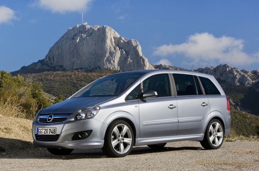  Opel Zafira 2008 года  (фото 35 из 72)